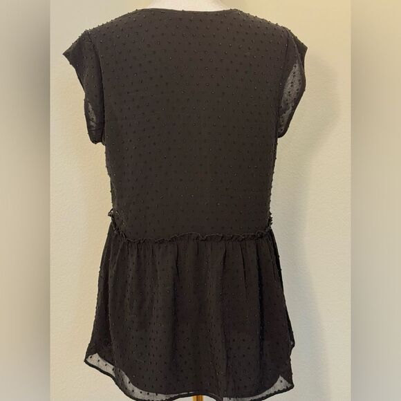 DR2 Embroidered V Neck Cap Sleeve Black Textured Blouse Women's Size Medium - Picture 6 of 8